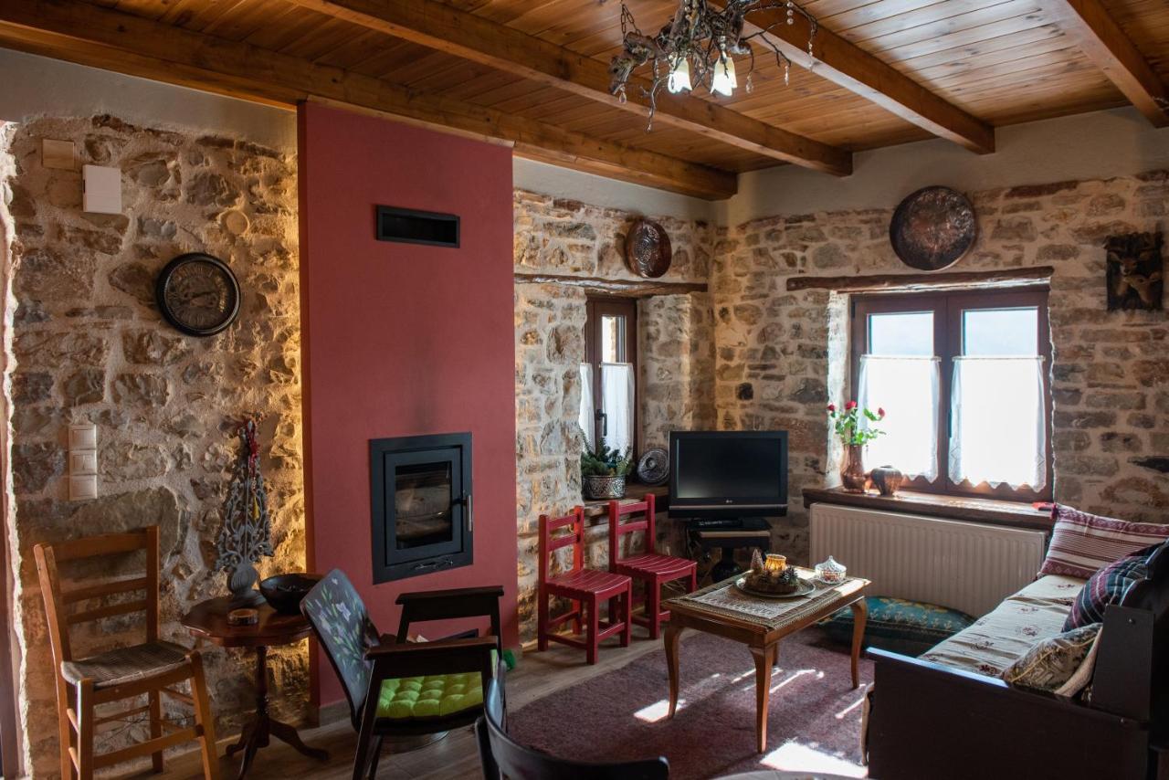 Apartment το πέτρινο της γιαγιάς μαρίκας Karpenisi